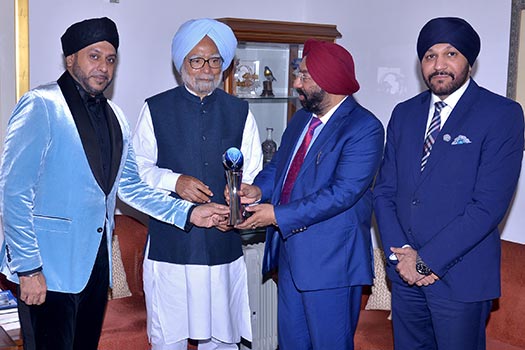 The 10th Sikh Awards Awarding to India Ex Prime Minister