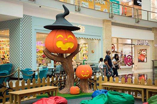 AUH Mall Halloween Activation